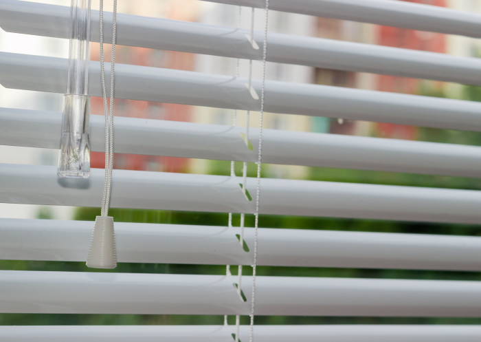 Blind cord safety device fitted by DC Smoke